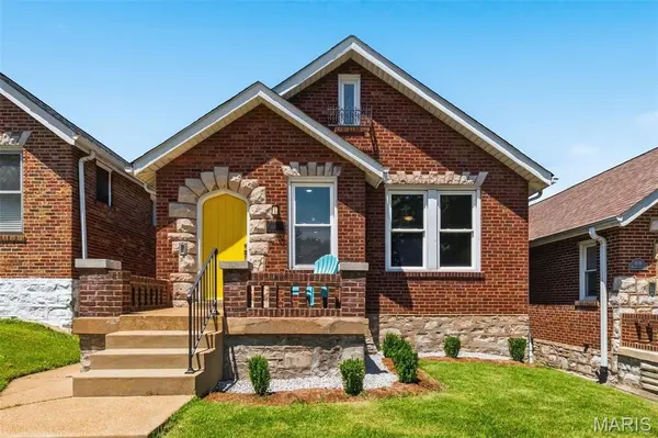4053 Potomac ST, St Louis, MO 63116