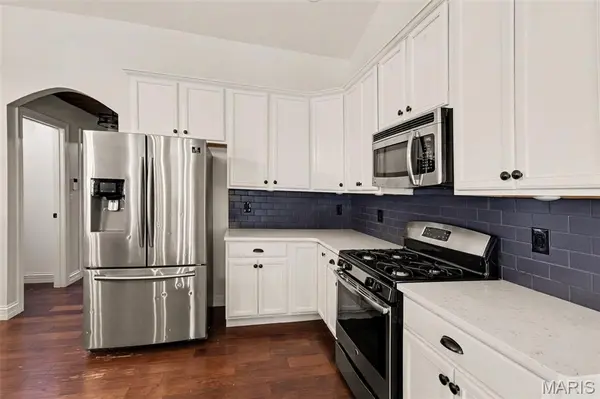 1258 Spring Lilly DR, High Ridge, MO 63049