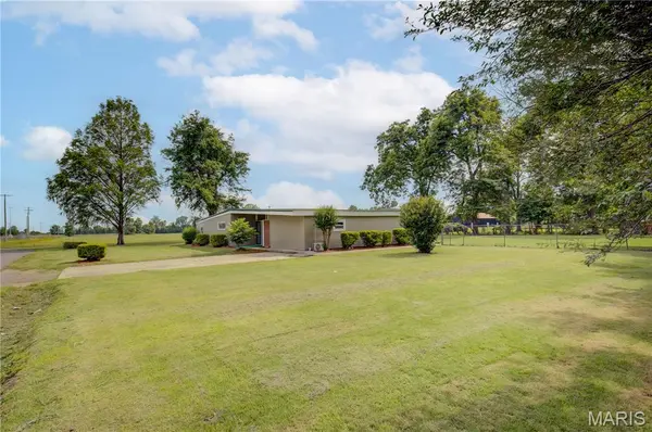 204 S Moore ST, Hayti, MO 63851