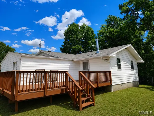 111 Churchill CT, Maryland Heights, MO 63043