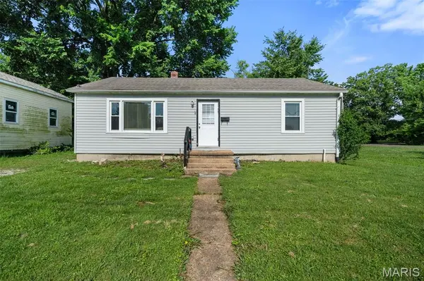 409 S 2nd ST, Pacific, MO 63069