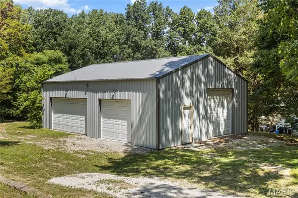 23 Juanita DR, Hillsboro, MO 63050
