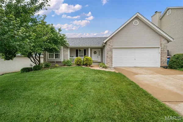 26 Docs CT, St Charles, MO 63303