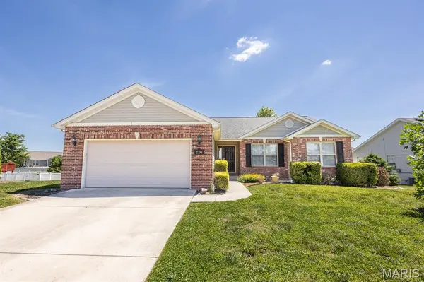 2798 London LN, Shiloh, IL 62221