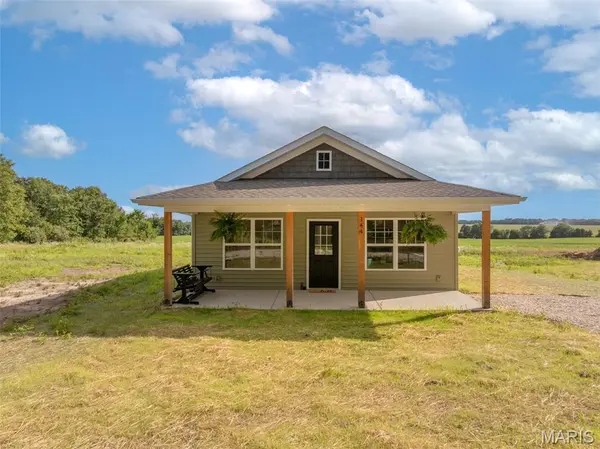 144 High ST, Truxton, MO 63381