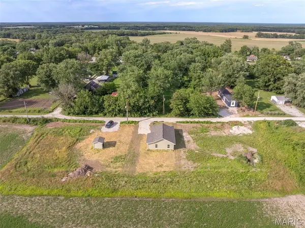 144 High ST, Truxton, MO 63381