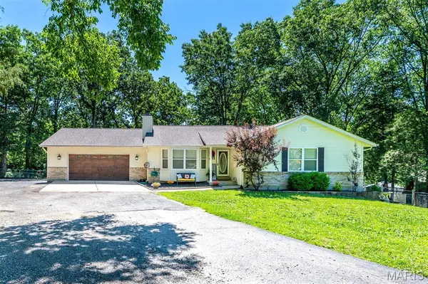 7380 Cedarwood LN, Cedar Hill, MO 63016