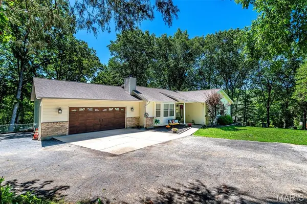 7380 Cedarwood LN, Cedar Hill, MO 63016