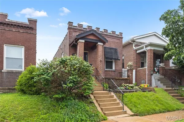5238 Botanical AVE, St Louis, MO 63110