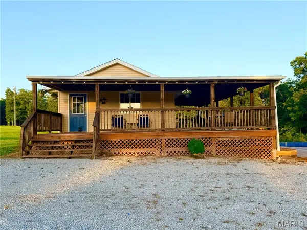 20427 Michele PL, Monroe City, MO 63456