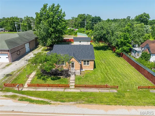 103 N Main ST, Auxvasse, MO 65231