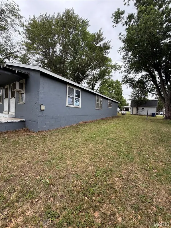 1008 E Mondy ST, Salem, MO 65560