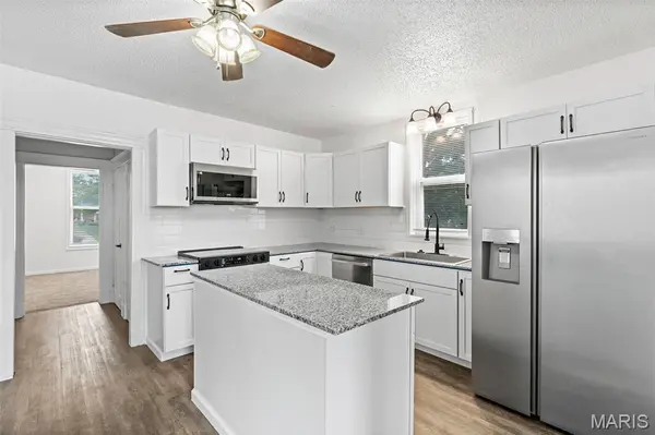 471 Watson RD, Sullivan, MO 63080