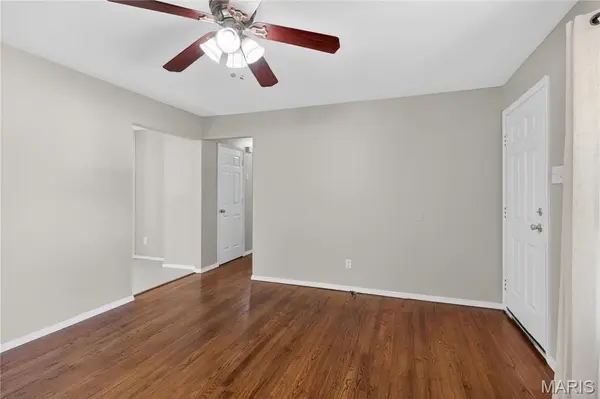 2530 Grants Pkwy, Florissant, MO 63031