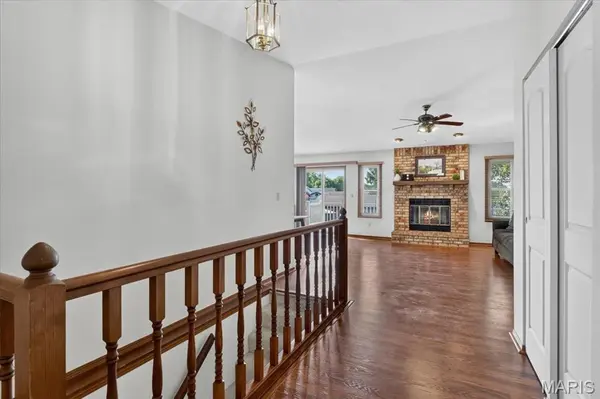 12120 Jeannette Mary DR, Maryland Heights, MO 63043