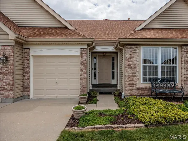 10 MERAMEC BLUFFS CT, Eureka, MO 63025