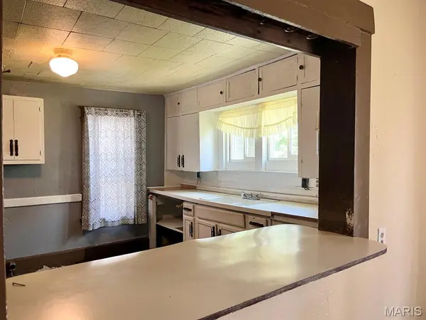 324 W Main ST, Essex, MO 63846