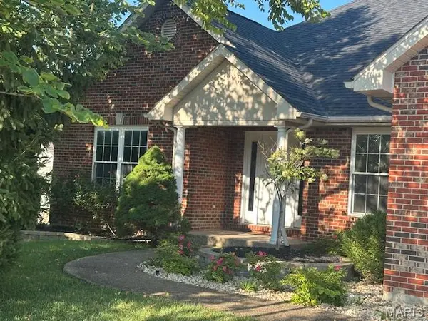 117 Juliana CT, Columbia, IL 62236
