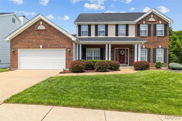 403 Arbor Glen DR, Ballwin, MO 63021