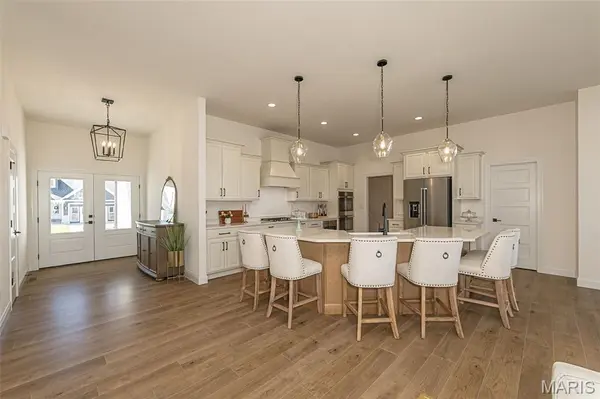 603 Schapers CT, Moscow Mills, MO 63362