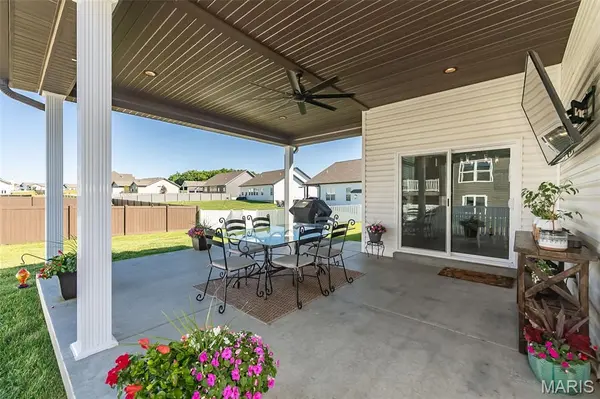 603 Schapers CT, Moscow Mills, MO 63362