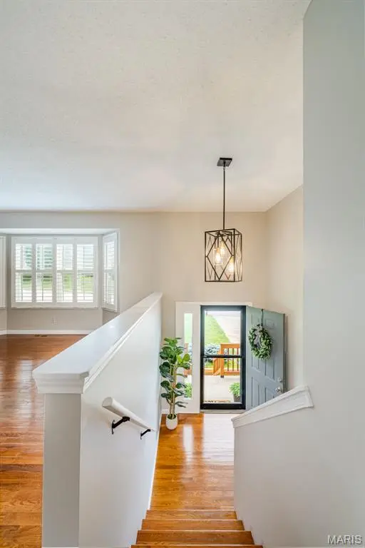 7716 Meadow View CIR, Union, MO 63084
