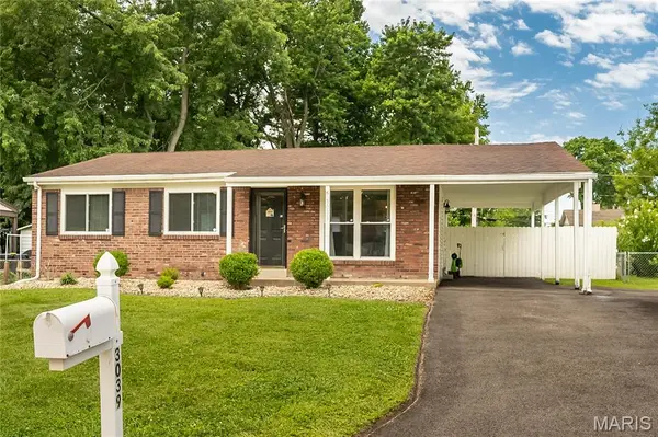 3039 Charmbrook LN, Allenton, MO 63043