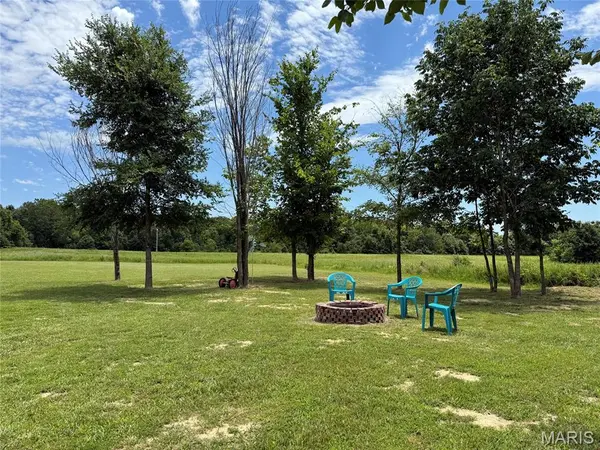 15188 BCR 208, Sedgewickville, MO 63781