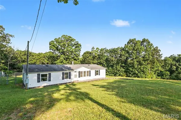 2721 Creon CT, De Soto, MO 63020