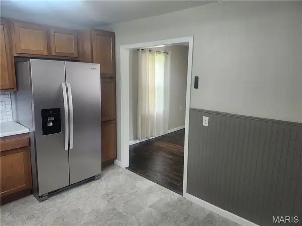 106 S Pearl ST, Bowling Green, MO 63334