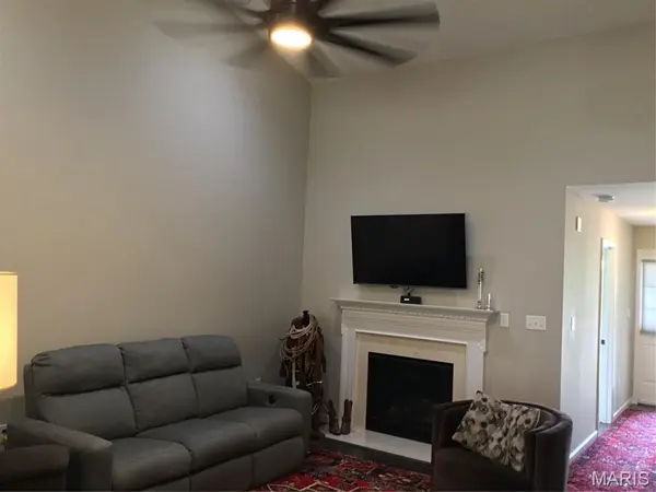 5301 Trailhead CT, Eureka, MO 63025