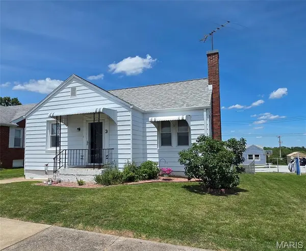 3 Washington BLVD,  Chester,  IL 62233