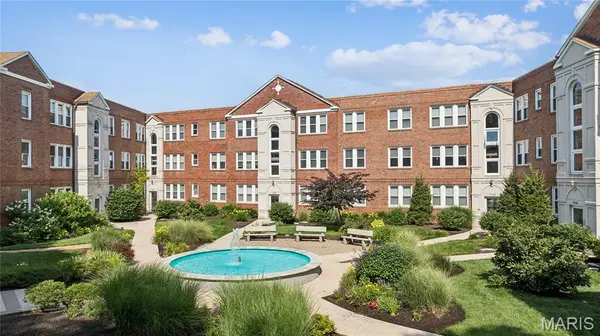 7743 Kingsbury BLVD #21, Clayton, MO 63105