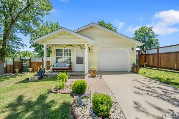 1701 E Harvest CIR, Perryville, MO 63775