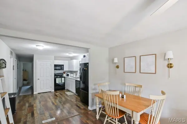 1105 Orchard DR, St Clair, MO 63077