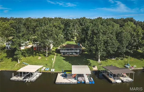 1858 Lakeshore DR, Cuba, MO 65453