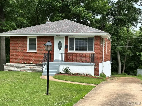 3951 E Dallas CT, Unincorporated, MO 63125