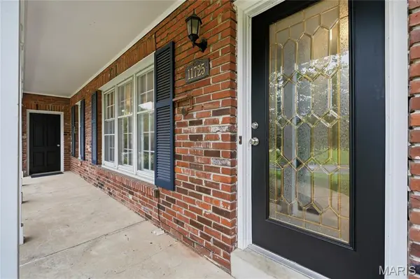 11725 Eddie And Park RD, Crestwood, MO 63126