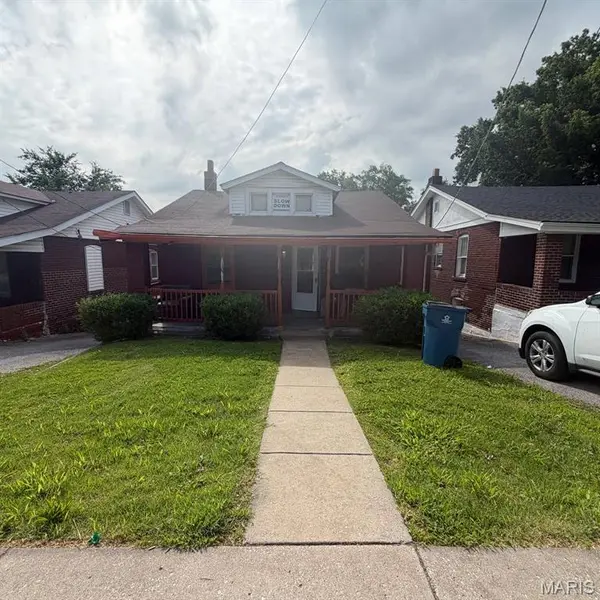 3416 Lucas And Hunt RD,  St Louis,  MO 63121