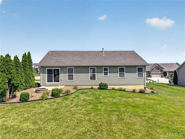 24 Austin Oaks DR, Moscow Mills, MO 63362