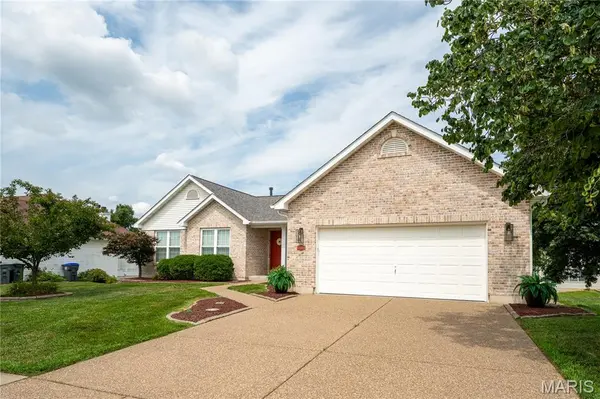 2327 Hidden Deer DR, O'fallon, MO 63368