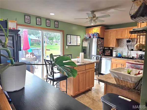 514 W Lafayette ST, Palmyra, MO 63461