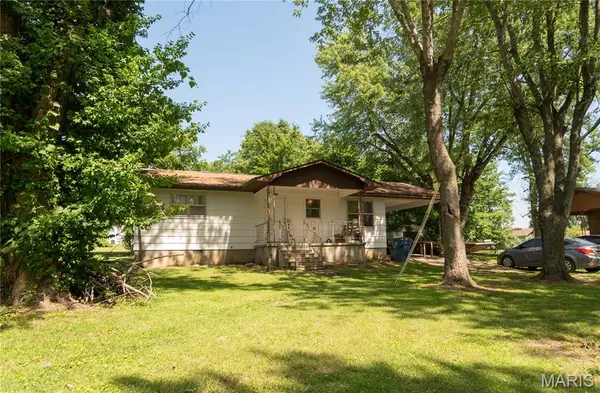 606 Guiling ST, Bloomfield, MO 63825