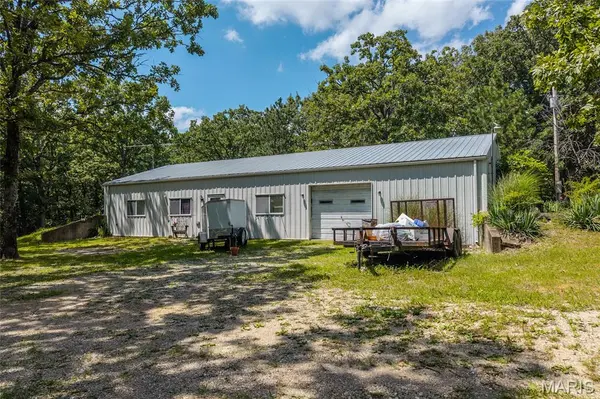 1469 State E RD, Montreal, MO 65591
