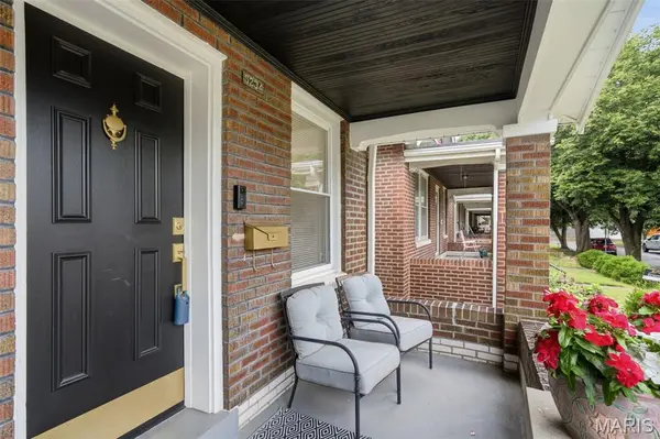 5234 Bonita AVE, St Louis, MO 63109