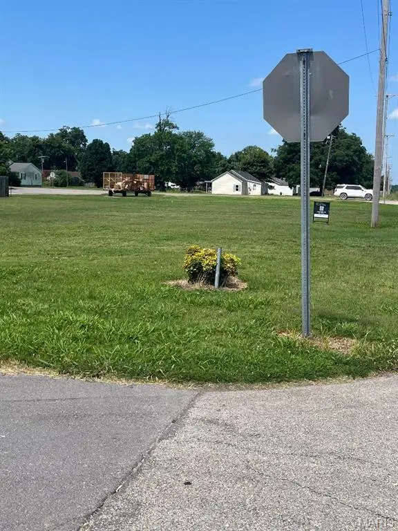 1700 Carroll ST, Caruthersville, MO 63830