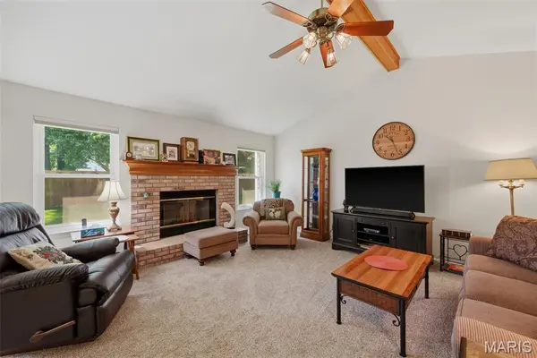 3281 Principia AVE, St Charles, MO 63301