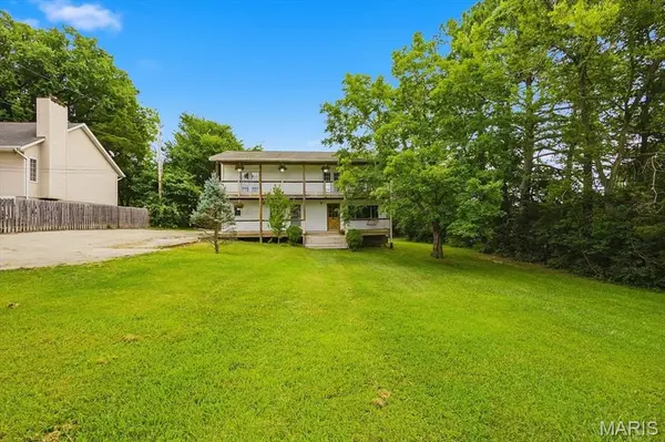 814 Eureka RD, Eureka, MO 63025