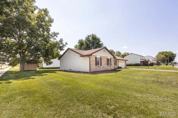 2186 Nathan AVE, Mascoutah, IL 62258