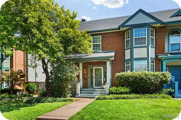 4157 Westminster PL, St Louis, MO 63108